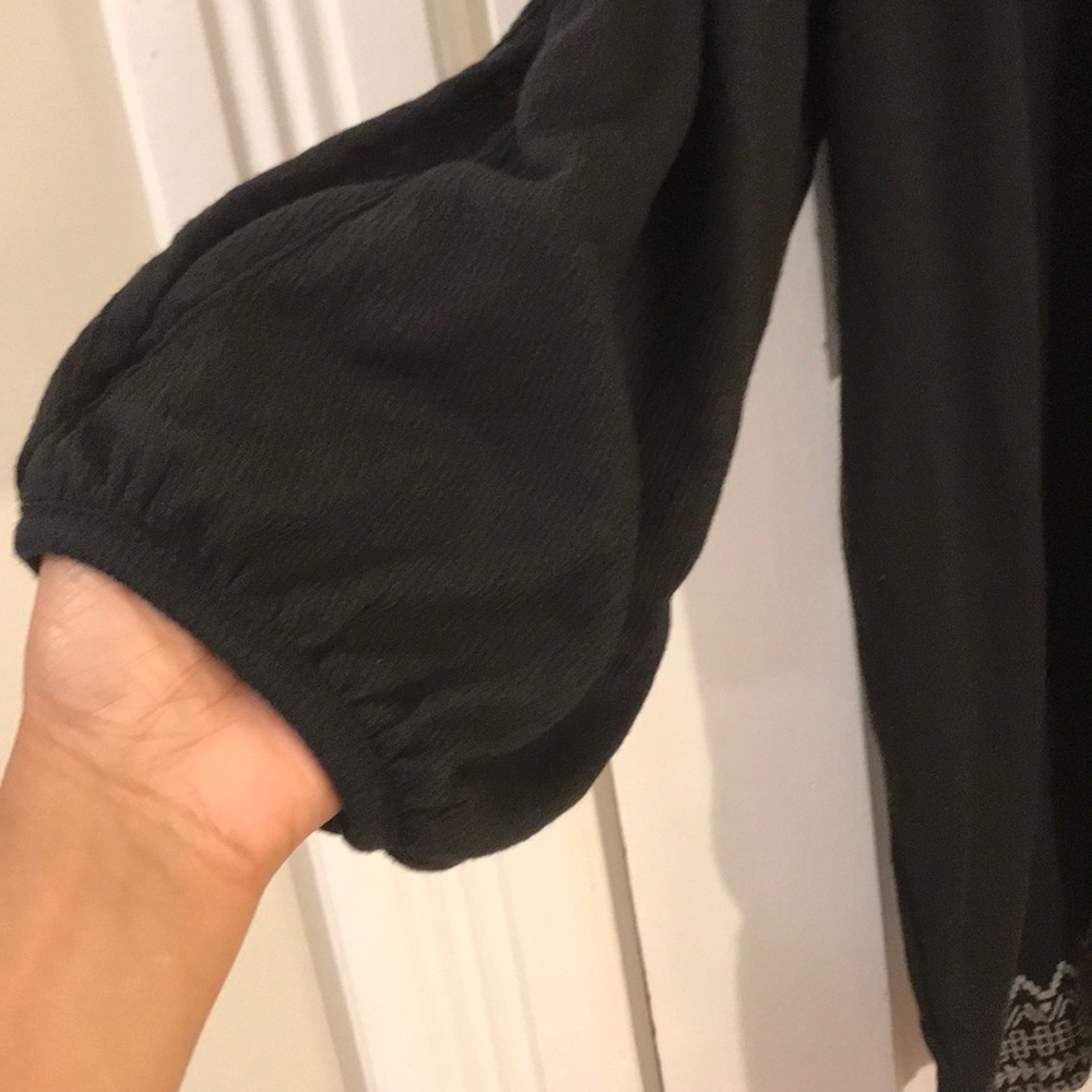 Women’s black rouge blouse - Picture 8 of 8